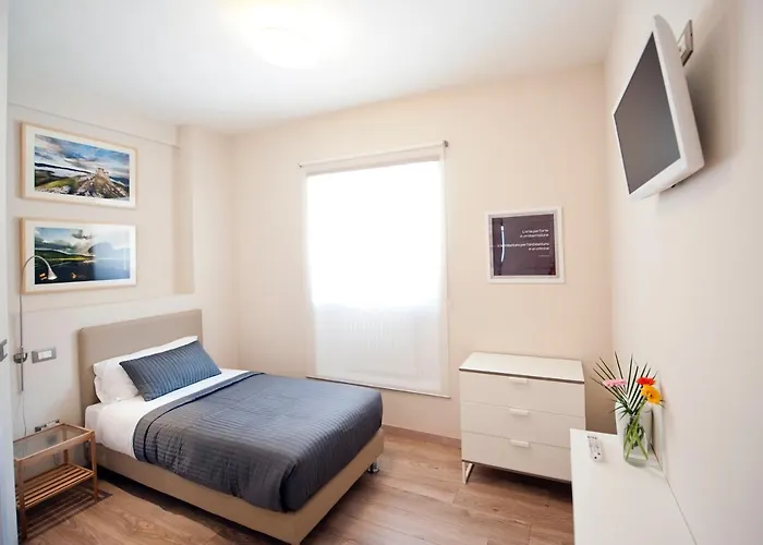 Oda ve Kahvaltı Lo 3*